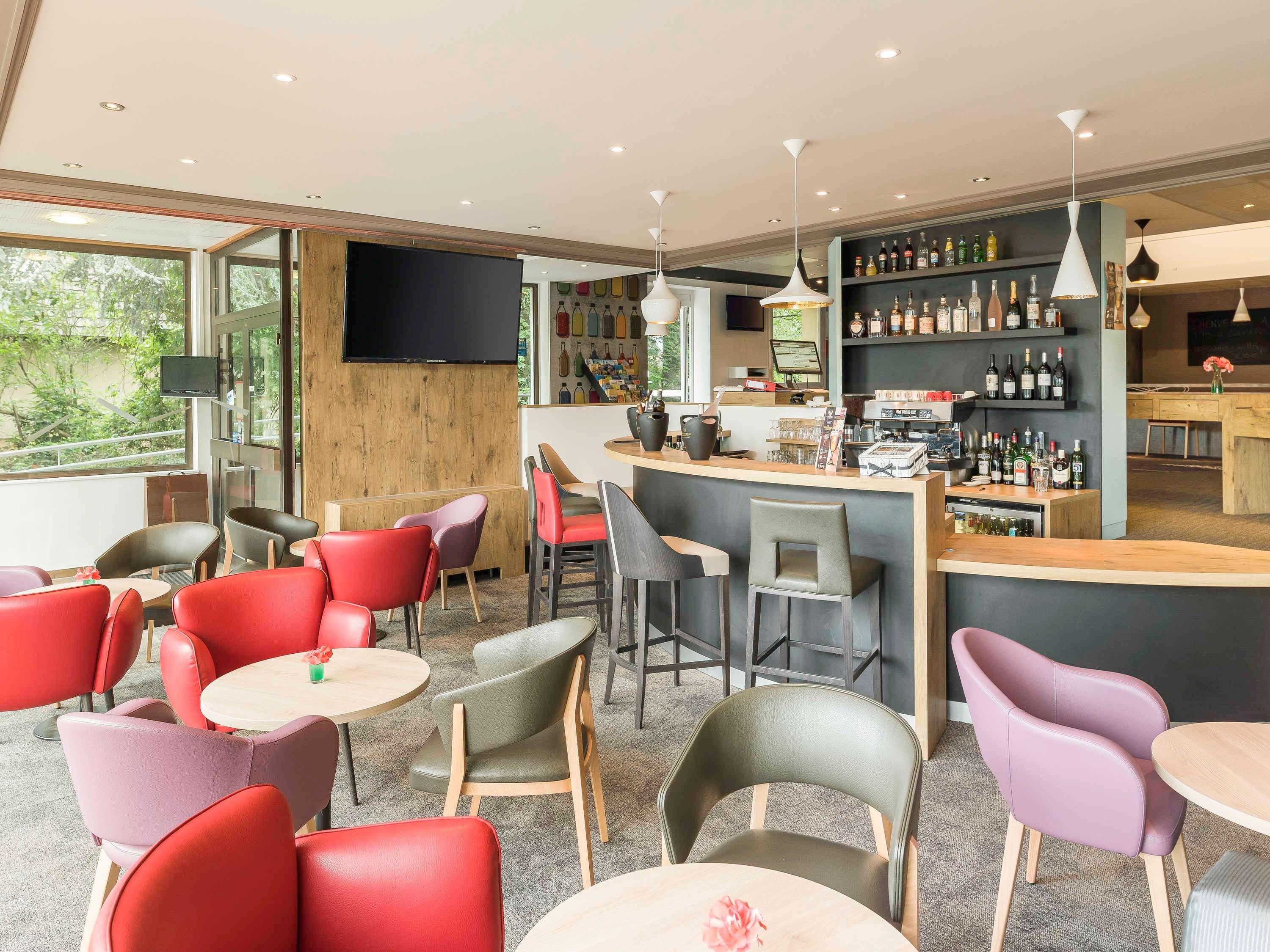 Ibis Colmar Est - Hotel Restaurant En Alsace Horbourg-Wihr Exterior foto